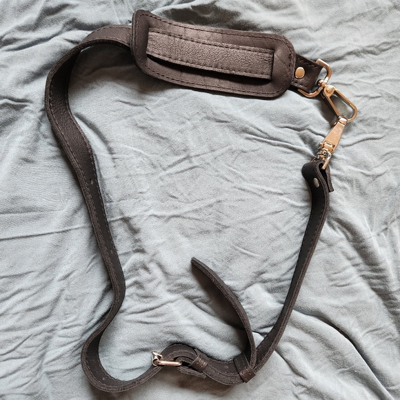 Nena black crossbody strap - Picture 3 of 3